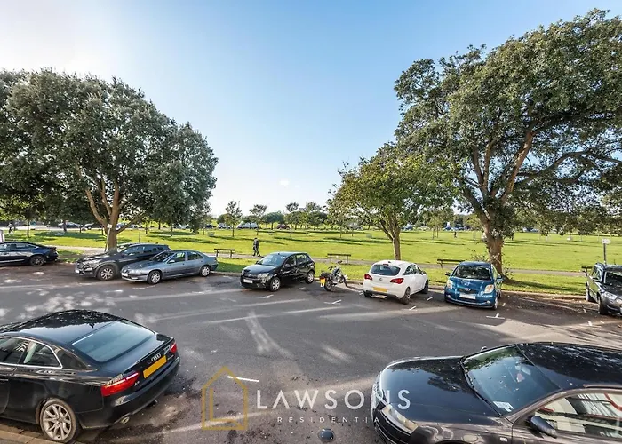Executive Living By Lawsons 3 Bed, 3 Bath Apartment